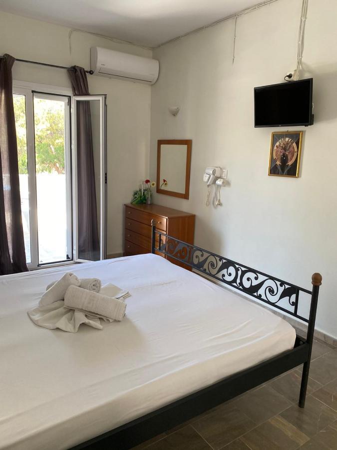 Voula Ilias Studios Panormos  Eksteriør billede